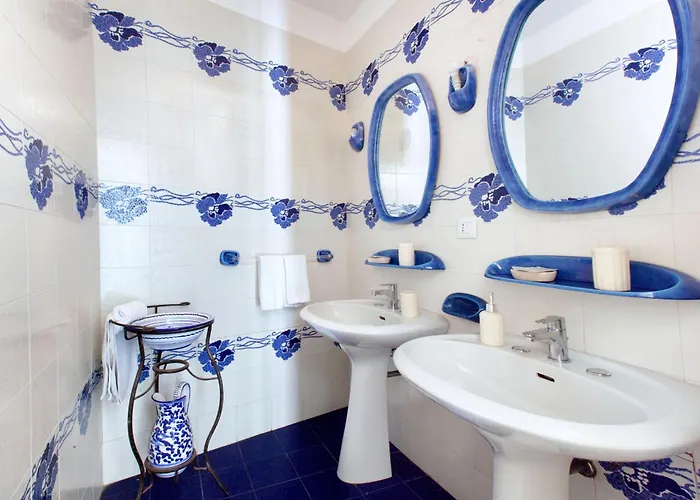 Estate4home- La Casa Del Maresciallo Ferienhaus *