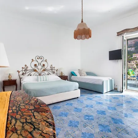 Estate4home- La Casa Del Maresciallo 펜션 *